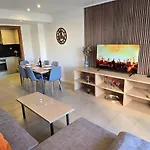 Nexthome Center & Pool *