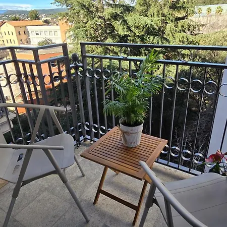 아파트 Nexthome Center & Pool 료렛 드 마르