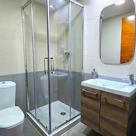 Nexthome Center & Pool *