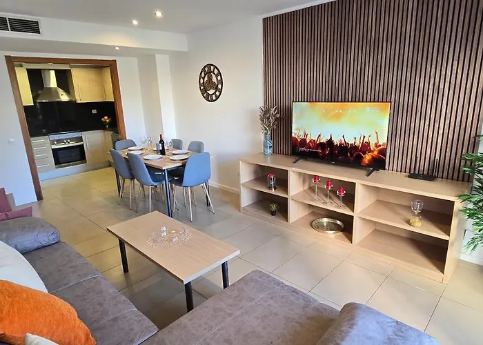 Nexthome Center & Pool *