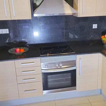 Nexthome Center & Pool Apartment *